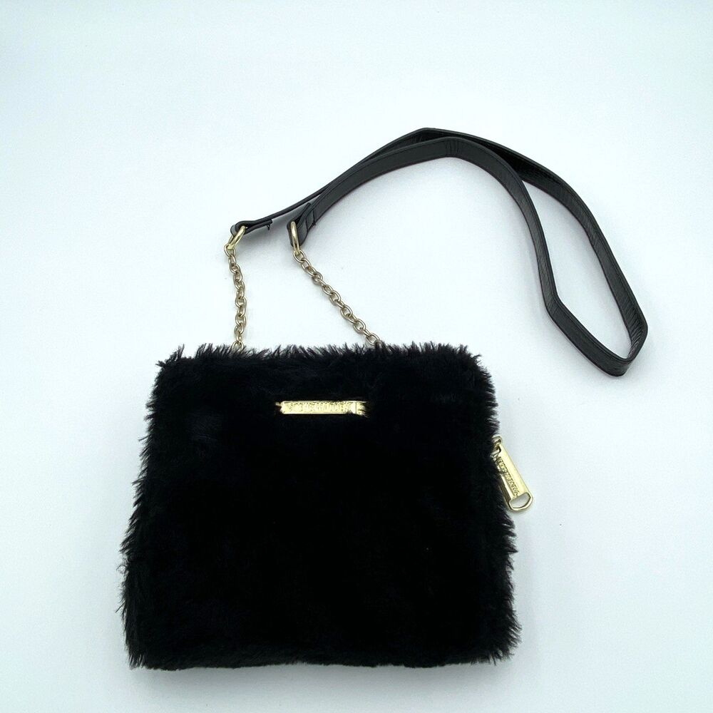 Steve Madden Black Faux Fur Wallet Purse Gold Chain Strap Patent Trim
